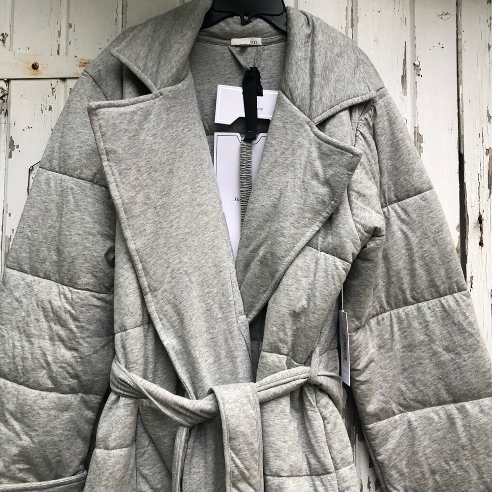 Skin Quilted Sonya Robe 4 XL NWT Eye Mask Gray - Picture 9 of 16
